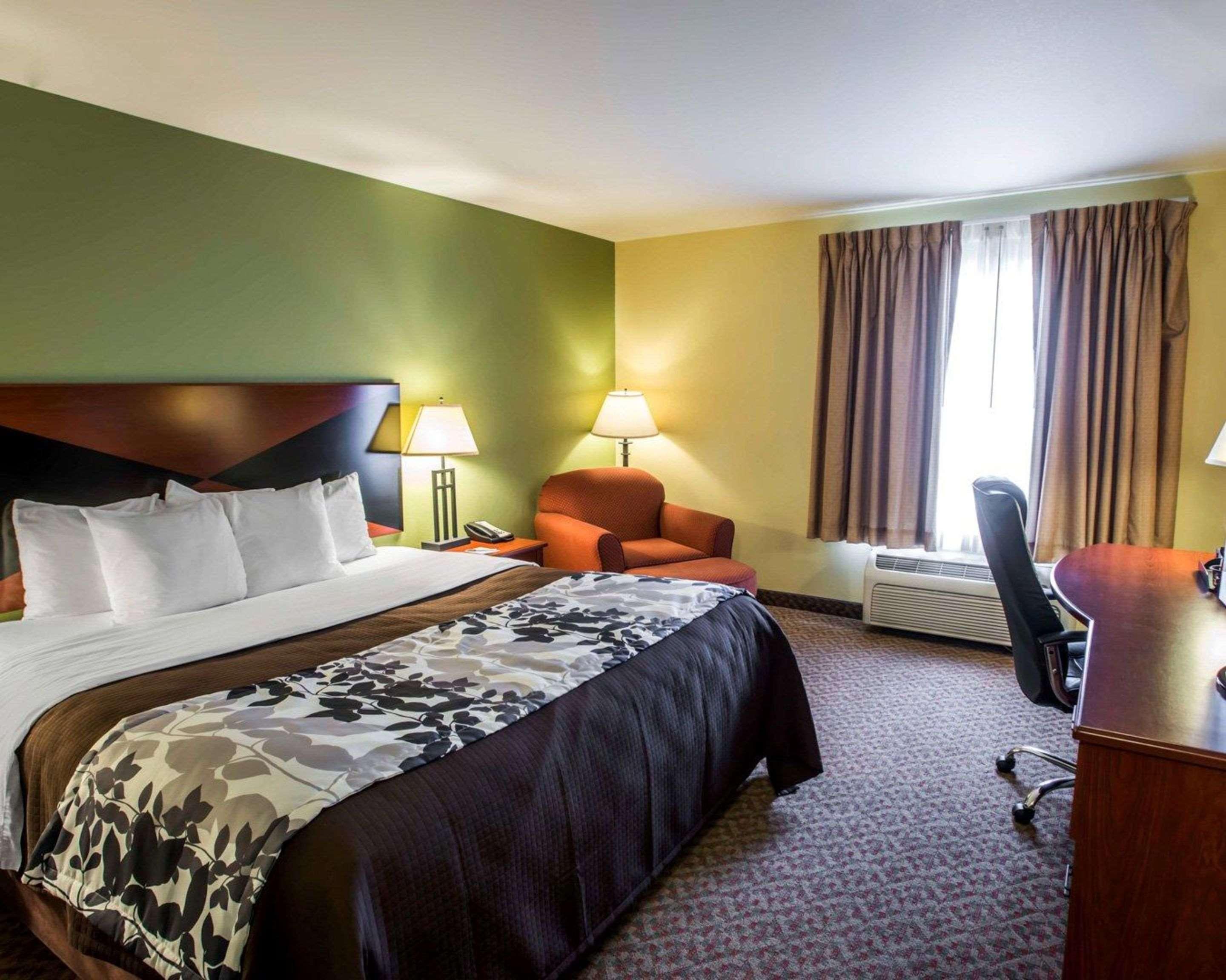 Sleep Inn & Suites Oakley I-70 Екстериор снимка